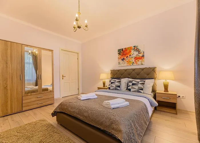 Chic&View Brasov Apartment